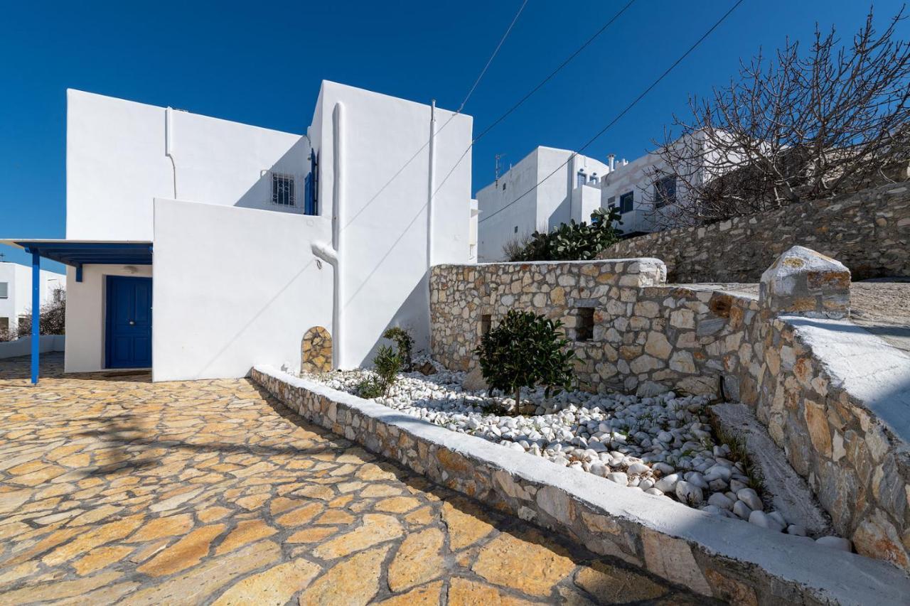 Villa Kosta In Naousa-Paros Exteriör bild